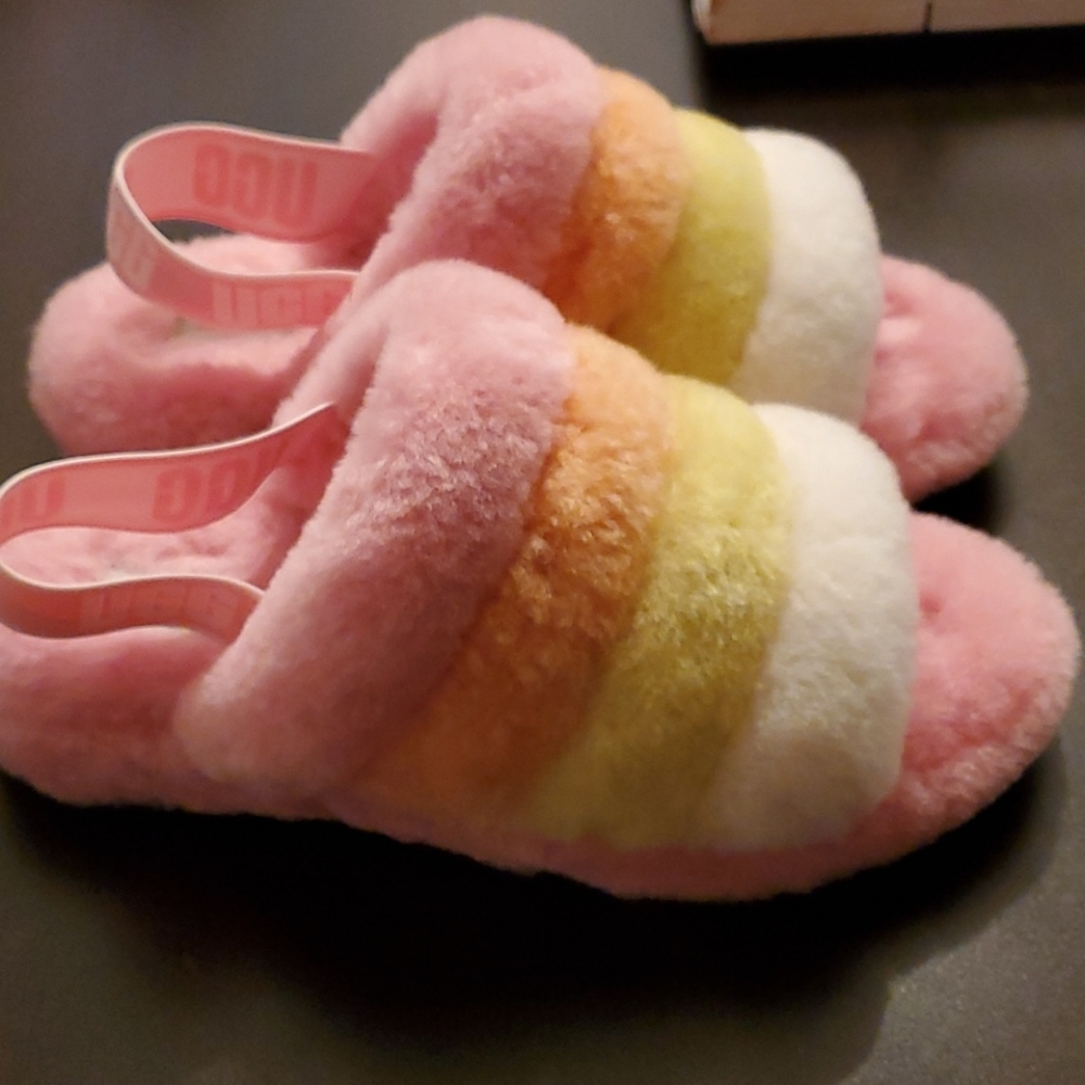 Ugg Fluff Yeah Slides